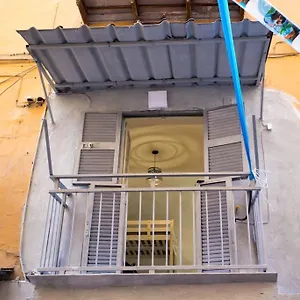 63 Appartamento Napoli